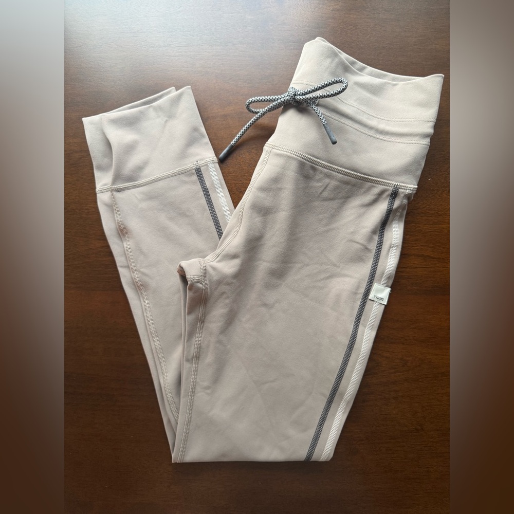 Vuori Daily Legging Small/Regular Length